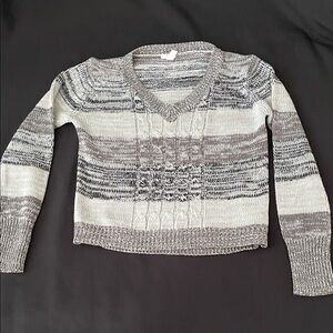 V-Neck Sweater in Gray and White